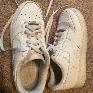 All white air force ones tennis shoes